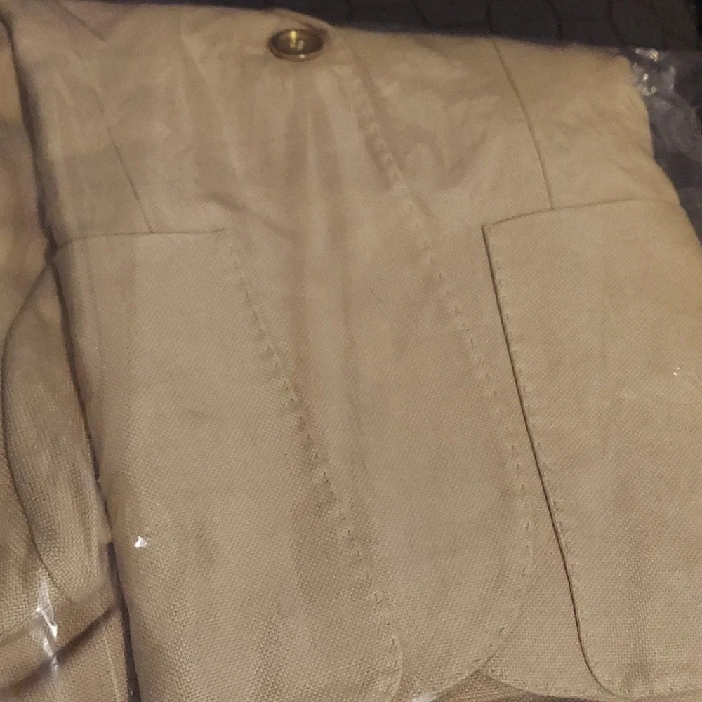 Lafayette 148 New York Peak Lapel Blazer - Picture 4 of 5